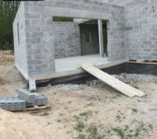 Pon&ccedil;age enduit-bitumeux