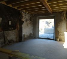 Plancher &eacute;tage c&ocirc;t&eacute; chambre.