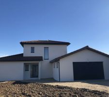 Semaine du 01/04/2019 au 05/04/2019 : Terrassement, pose des caniveaux