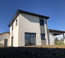 Semaine du 01/04/2019 au 05/04/2019 : Terrassement, pose des caniveaux