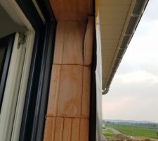 Une brique cassée lors de la pose de la bache