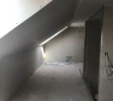 Combles (placo en cours)