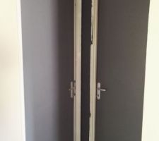 Porte WC et salle cin&eacute;