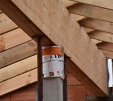 Comme le poteau &eacute;tait trop court...on le rallonge!!