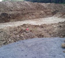 Apr&egrave;s le passage du terrassier.