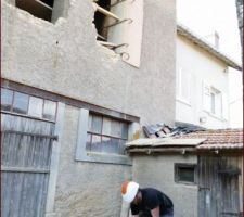 EPI obligatoires pour trier les pierres sous les fenêtres !