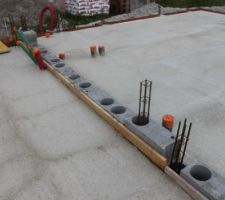 Dalle désolidarisée - coffrage entre le garage et la zone habitable