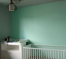 Travaux de peinture et aménagement première chambre enfant