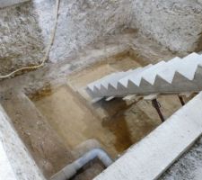 Cave d&eacute;caiss&eacute;e