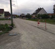 Travaux de voirie devant notre maison, ça avance!