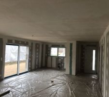 Ré-agréage complet du plafond de la pièce principale