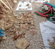 Assises pour les cages à pierre.