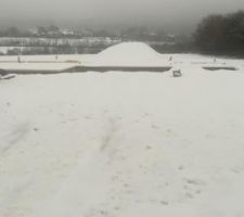 Difficile pour les camions de monter en haut...
la neige et la météo pas en notre faveur