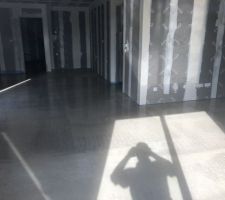 Chape fluide anhydrite coulée