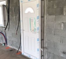 Intérieur de la maison avant l?intervention des plastiques