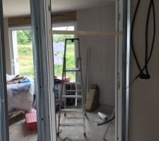 Les plaquistes sont là et l isolation commence.