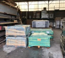 Le carrelage est arrivé...!