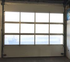 Vue portail, boitier commande cote gauche