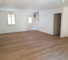 SALON prêt pour déménagement