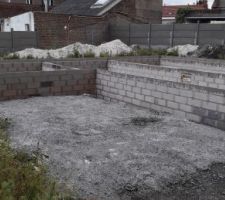 Murs du V S termin&eacute;s.Beau travail