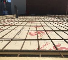 Feraillage posé directement sur le polyuréthane