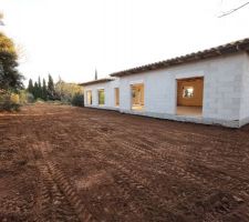 Remblaiement rez de jardin sur l'arriere