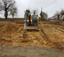 Début du chantier!!
Notre nid douillet commence!!