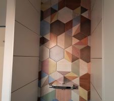 Fa&iuml;ence douche &eacute;tage