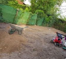 Nettoyage du terrain