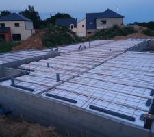 Hourdis avec rupteurs thermique