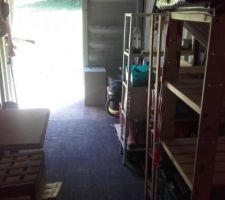 Container 2 : bien rangé.