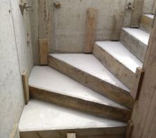 Escalier rdc-sous sol fini