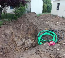Futur emplacement de la cuve de récupération des eaux pluviales
