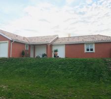 Et voilà remise des clefs effectués . Pratiquement 2 mois d?avance . Maintenant place aux travaux intérieur