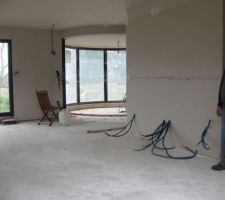Salon avec vue sur le lumicene