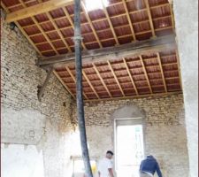 La dalle de la chambre