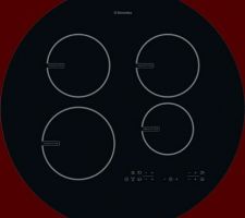 Table &agrave; induction ronde de chez Electrolux