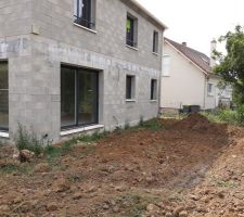 Futur terrasse dans.... !