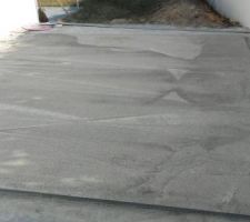 Dalles 50*50*5 sur lit de sable