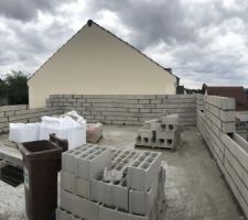 &Eacute;l&eacute;vation des murs du 1er &eacute;tage