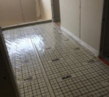 D&eacute;but de l'installation du  planch&eacute; chauffant