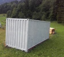 Container peint : résultat passable.