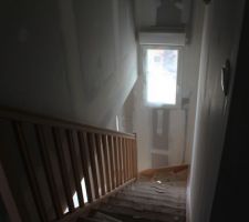 - Visite de pré-réception -

Haut de l'escalier (escalier de base dans le CCMI)
