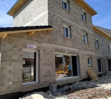 Et voila le résultat du gros oeuvre.Nous sommes globalement satisfait du rendu. Maintenant place au second oeuvre.