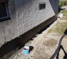 &eacute;tanch&eacute;it&eacute; des fondations et pose du drainage