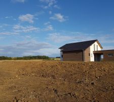 Mise en place des terres sur l'arrière