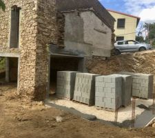 Fondation en cours dans la partie neuve