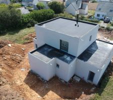 Hors d'eau hors d'air, juste avant les congés d'août.