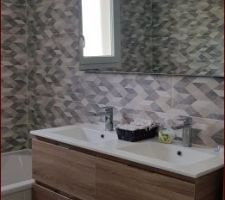 Salle de bains principale