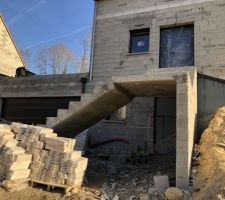 Escalier d&eacute;coffr&eacute; !